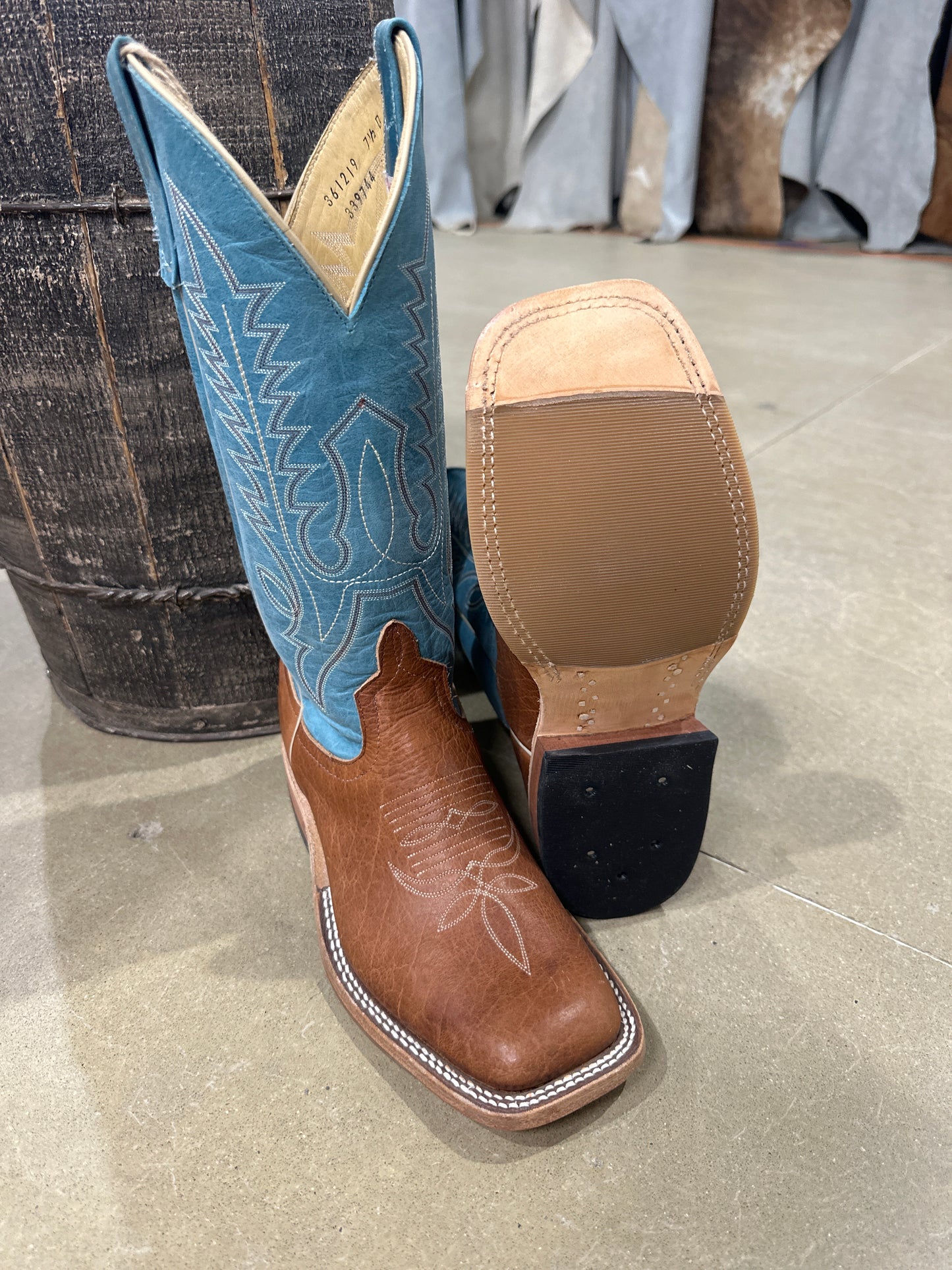 Anderson Bean Mens Boot 339744 Tan bison Navajo/Aqua Buffamonte