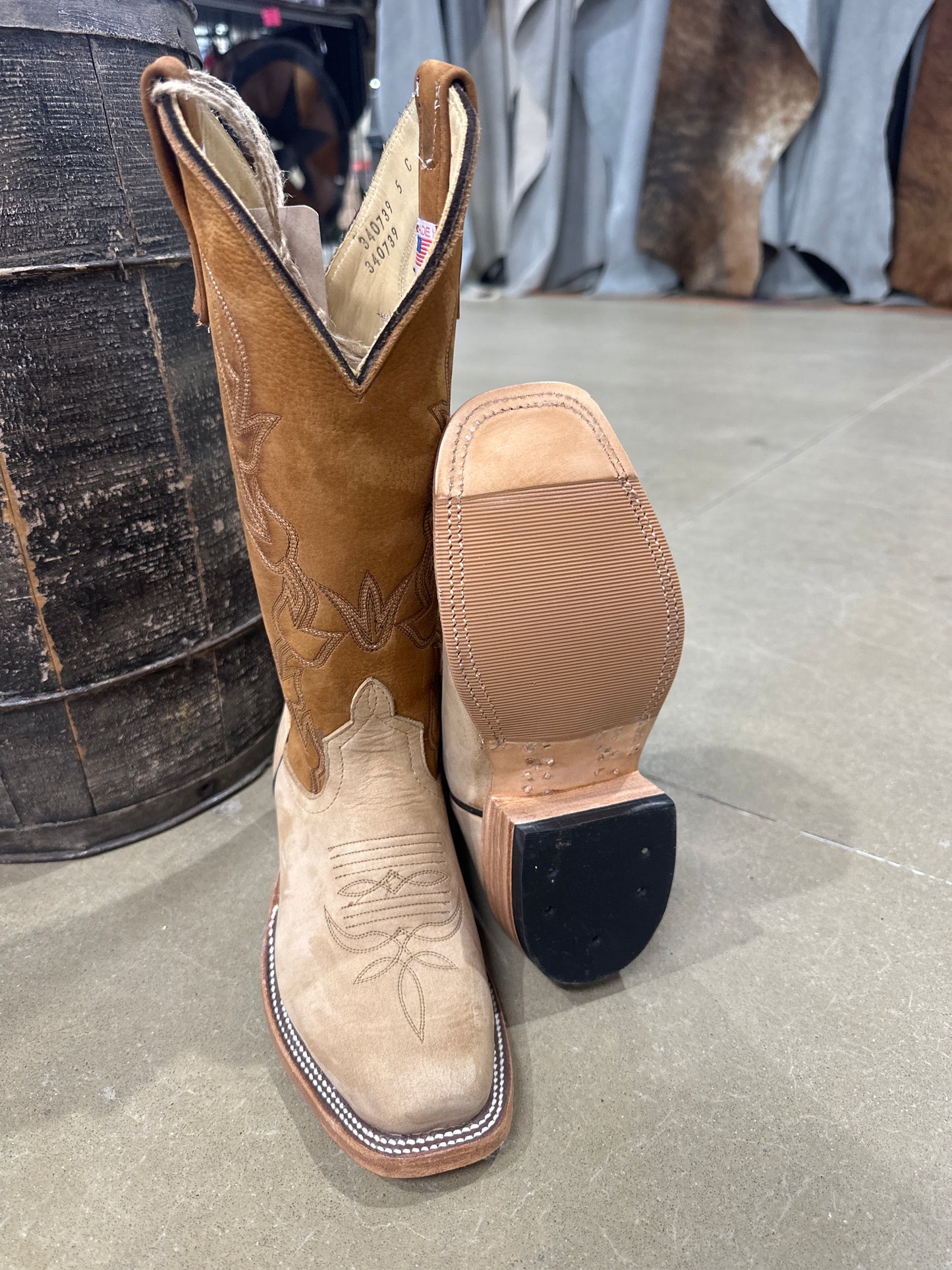 Anderson Bean Womens Boot 340739 Tan Crazyhorse/Brandy Nubuck Shuffle