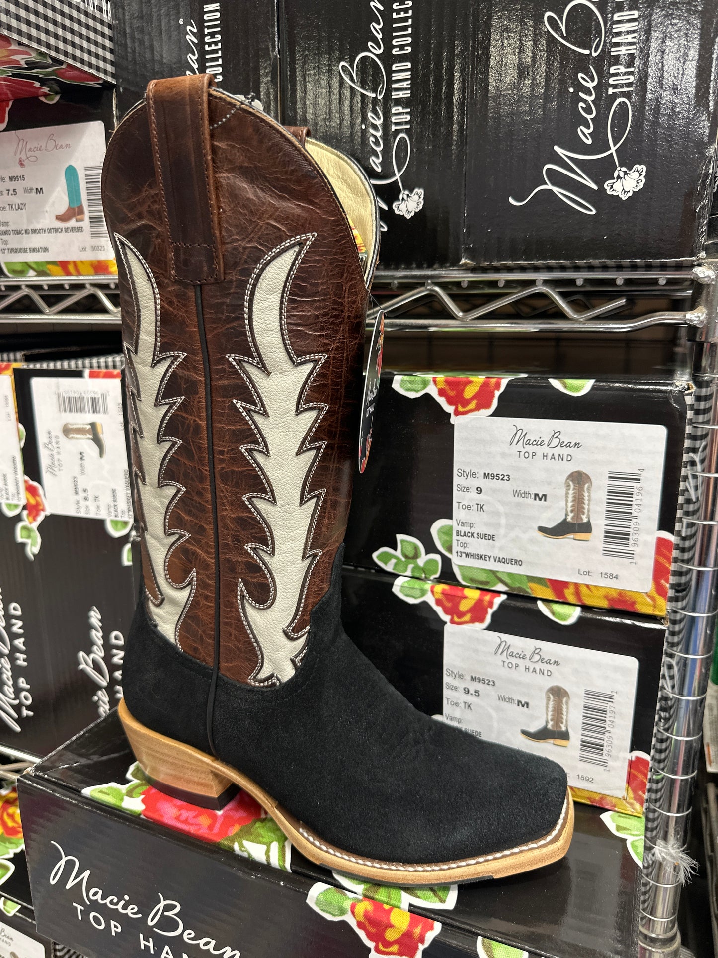 Macie Bean Womens Boot M9523 Black Suede/Whiskey Vaquero