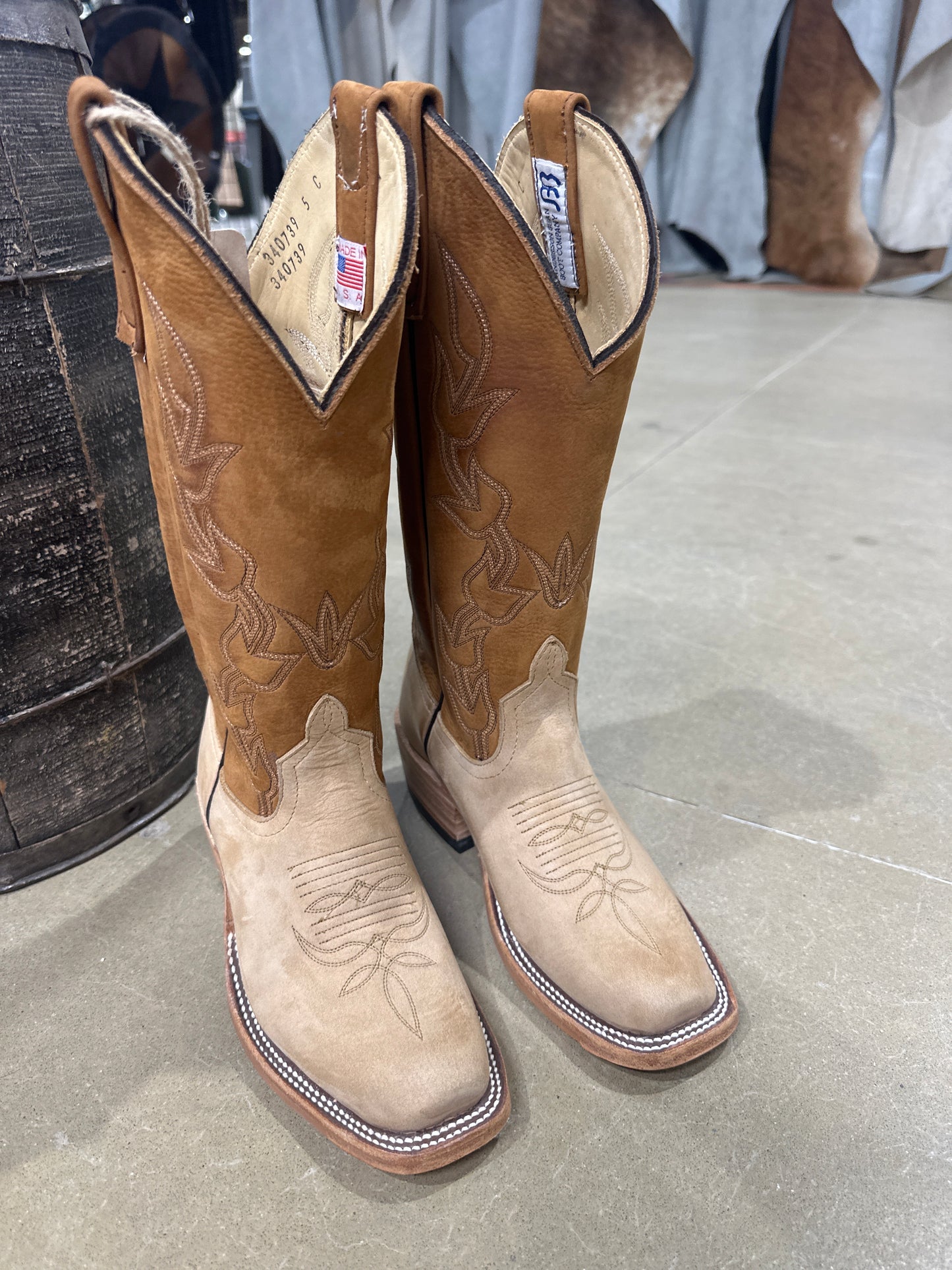 Anderson Bean Womens Boot 340739 Tan Crazyhorse/Brandy Nubuck Shuffle