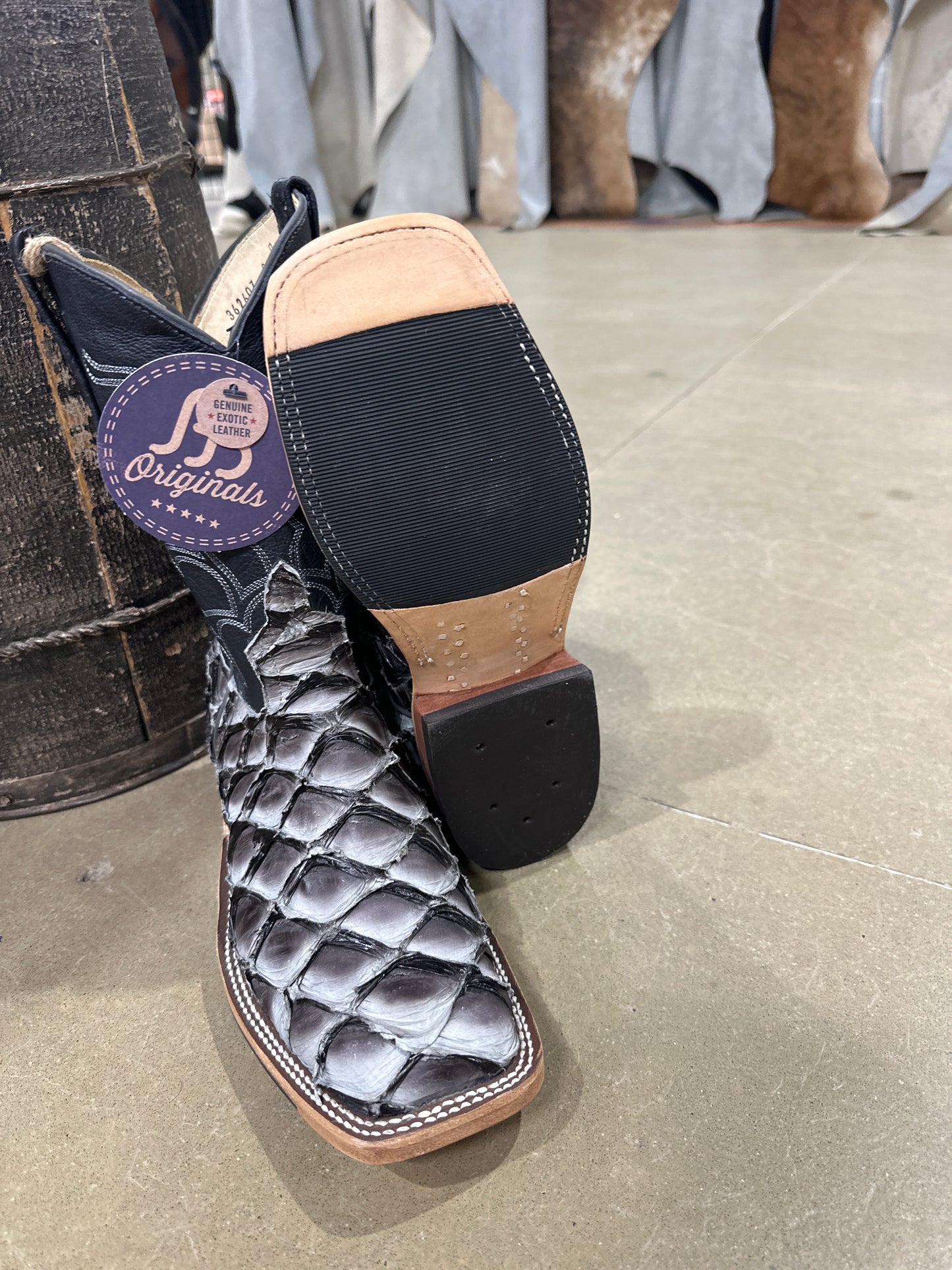 Anderson Bean Mens Boot 339586 Fifty Shades Big Bass/Navy Denver Calf