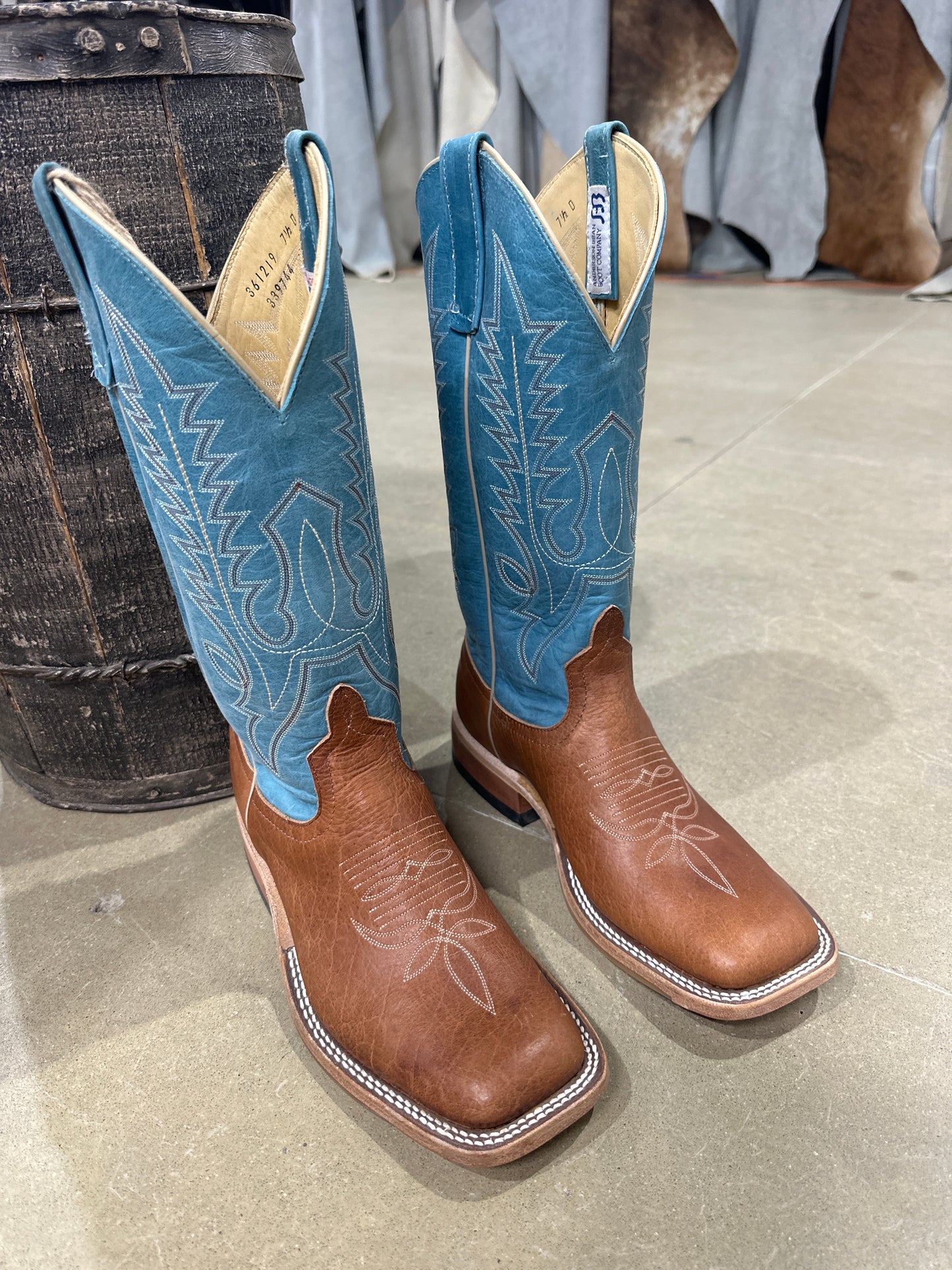 Anderson Bean Mens Boot 339744 Tan bison Navajo/Aqua Buffamonte