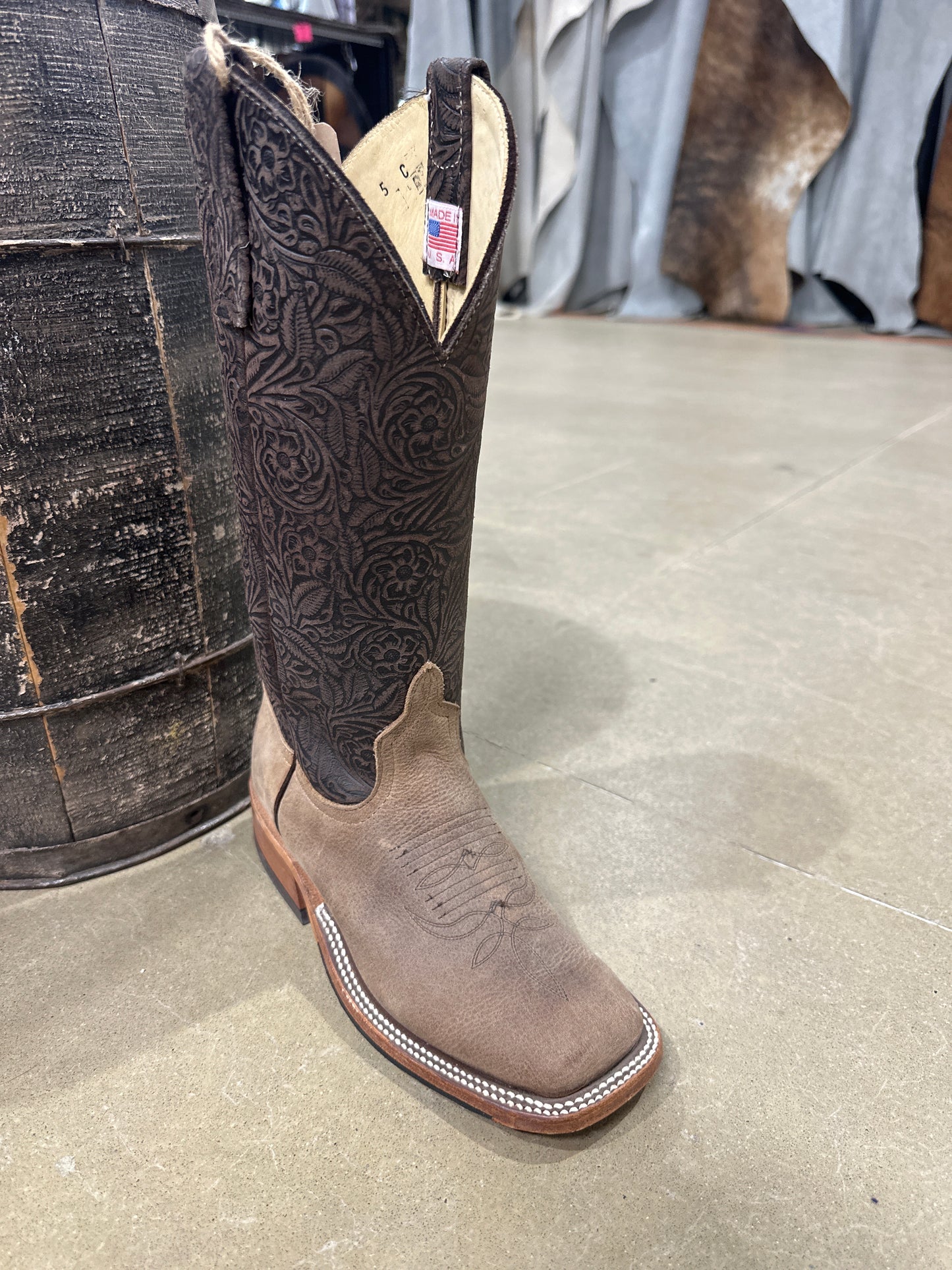 Anderson Bean Womens Boot 339750 Sand Angry Elk/Chocolate Floral Cowhide