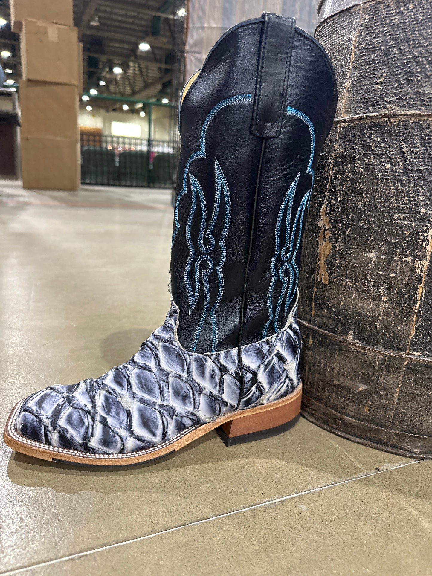 Anderson Bean Mens Boot Ivory Eclipse Big Bass/Carbon Blue Milan