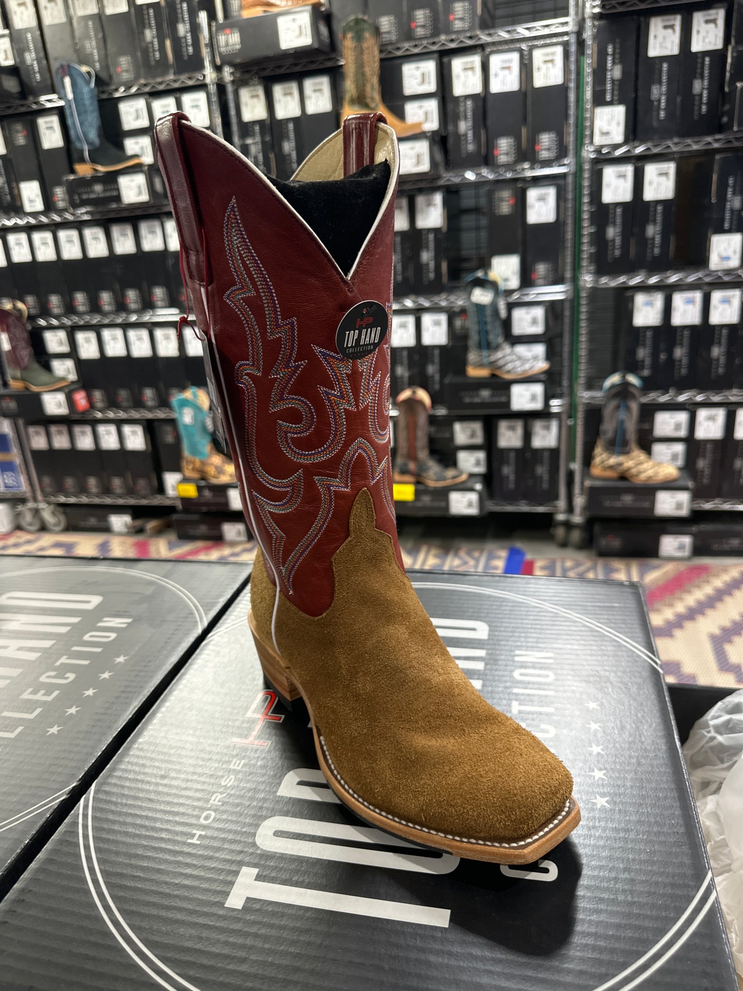 HP9501 Waxy Commander Snuff/Weathered Goat Red
