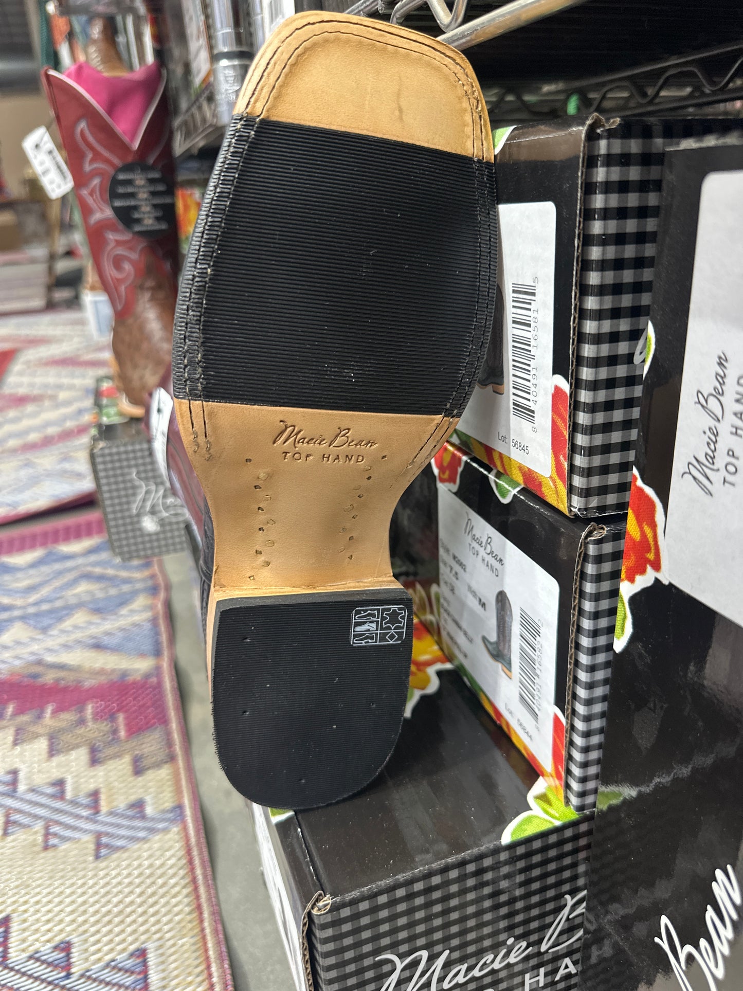 Macie Bean Womens Boot M2002 Black Caiman Belly/ Wine Pull Up